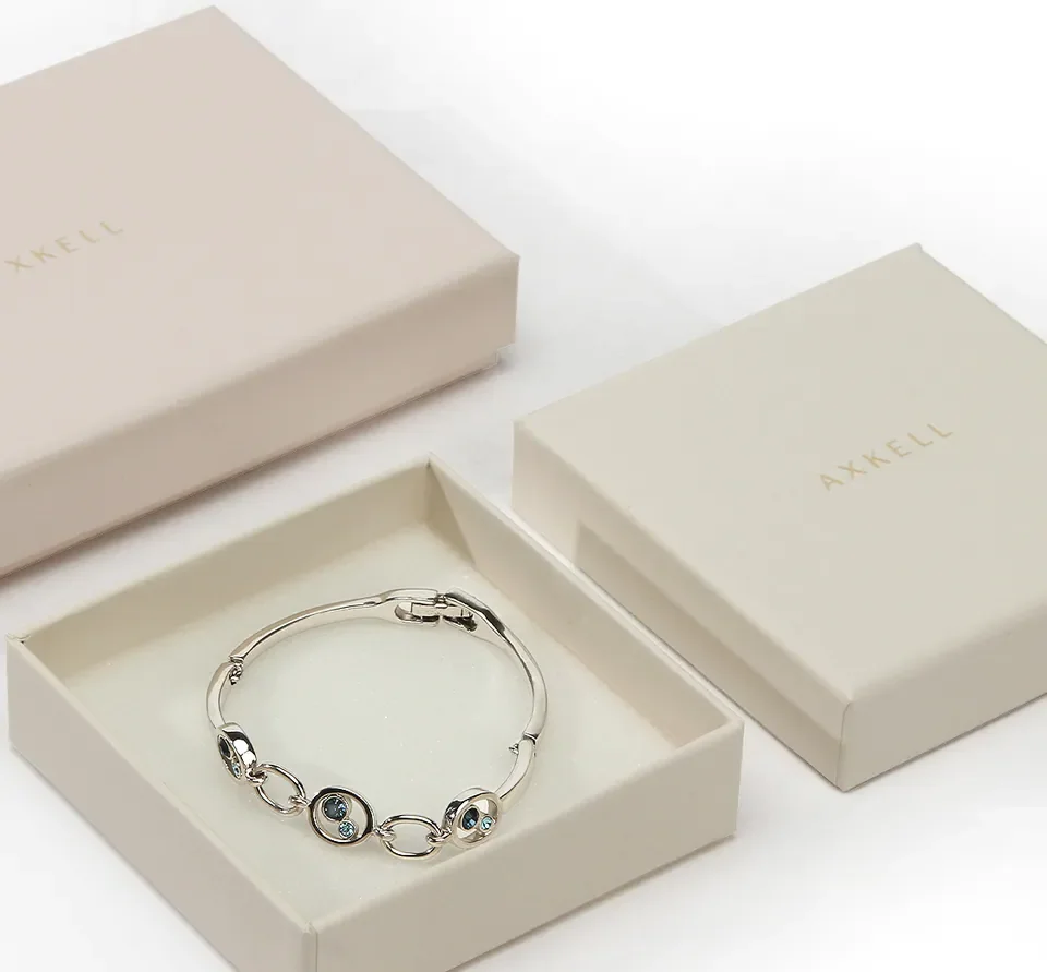 Affordable and Elegant Paper Jewelry Boxes — reference photograph 1