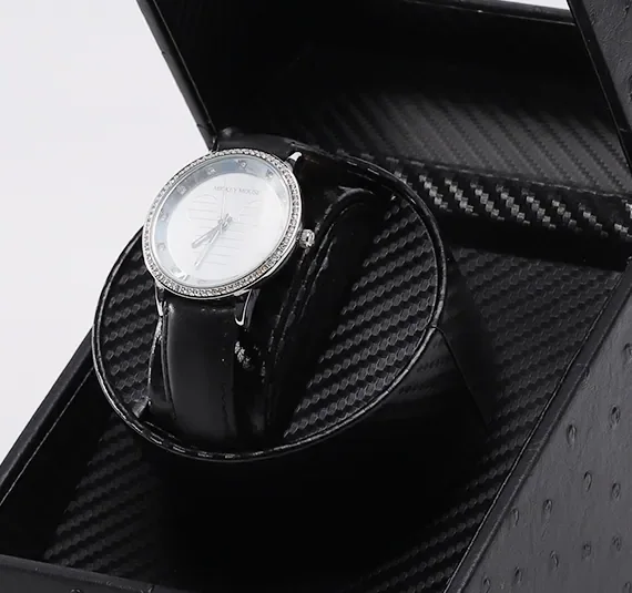 Black hypotenuse watch box — reference photograph 4