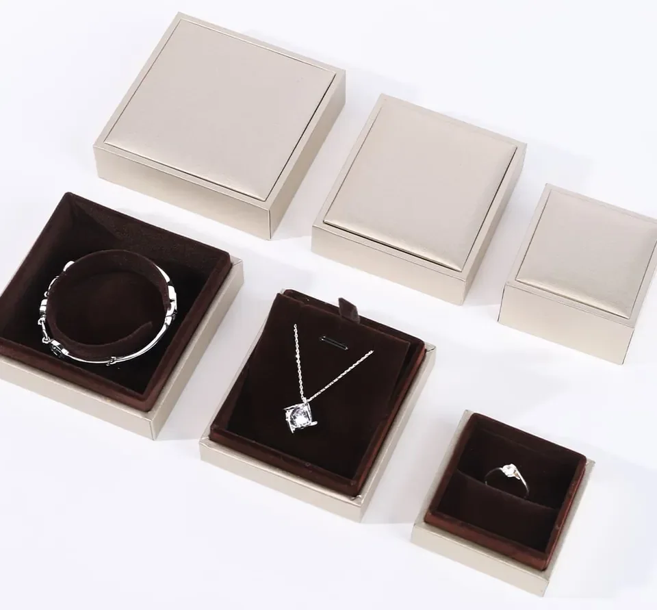 Brushed gold three-piece box — reference photograph 1