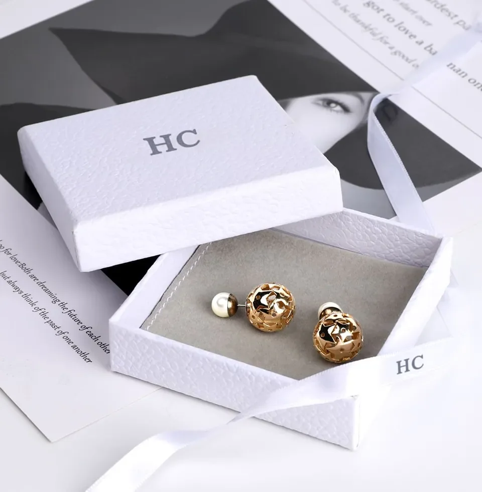 Eco-Friendly Paper Earring Boxes — reference photograph 2