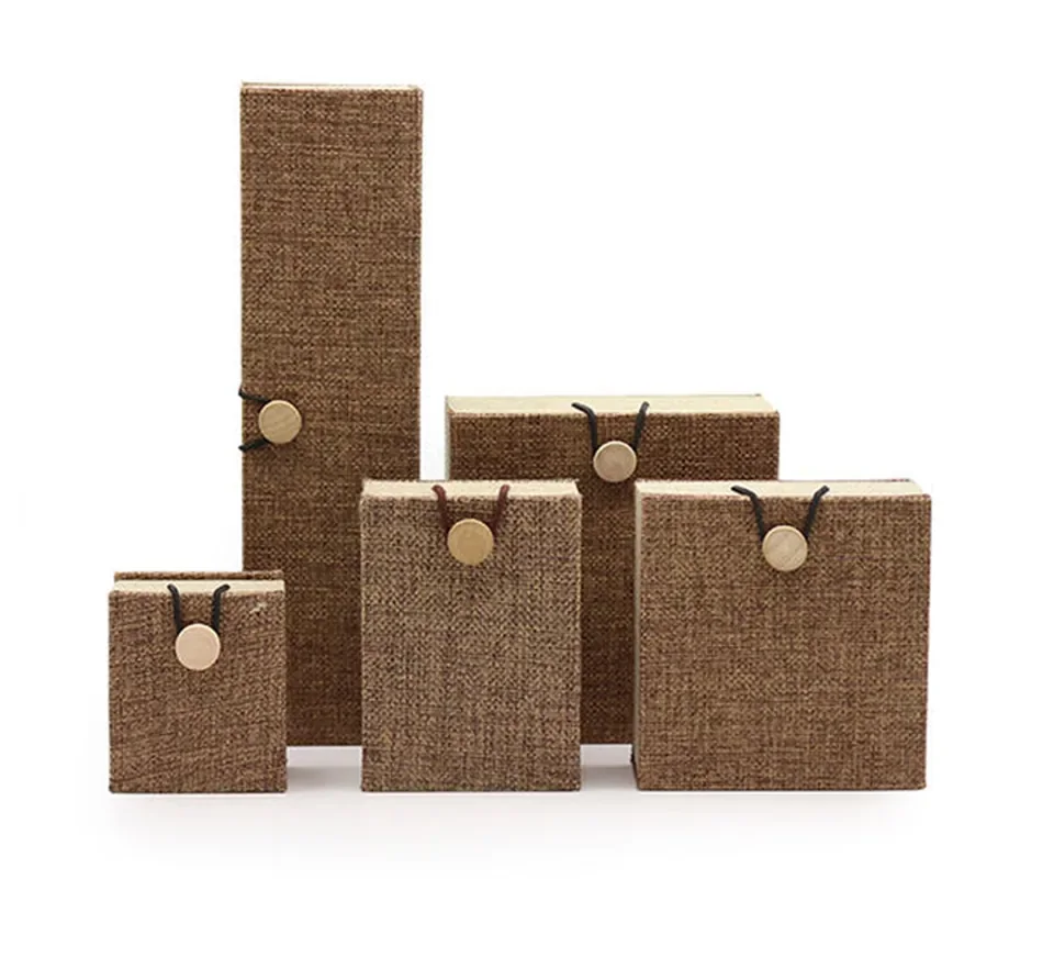 Fabric Bracelet Gift Box — reference photograph 1
