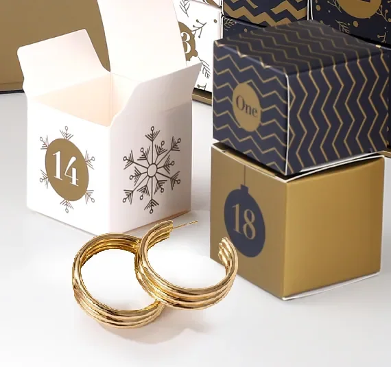 Gold Jewelry Calendar Box — reference photograph 4