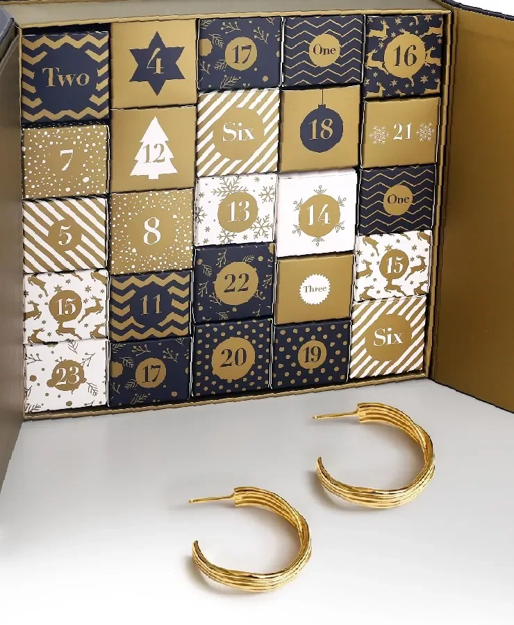 Gold Jewelry Calendar Box — reference photograph 6