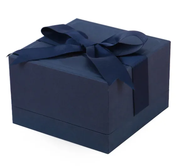 Jewelry presentation boxes and packaging details