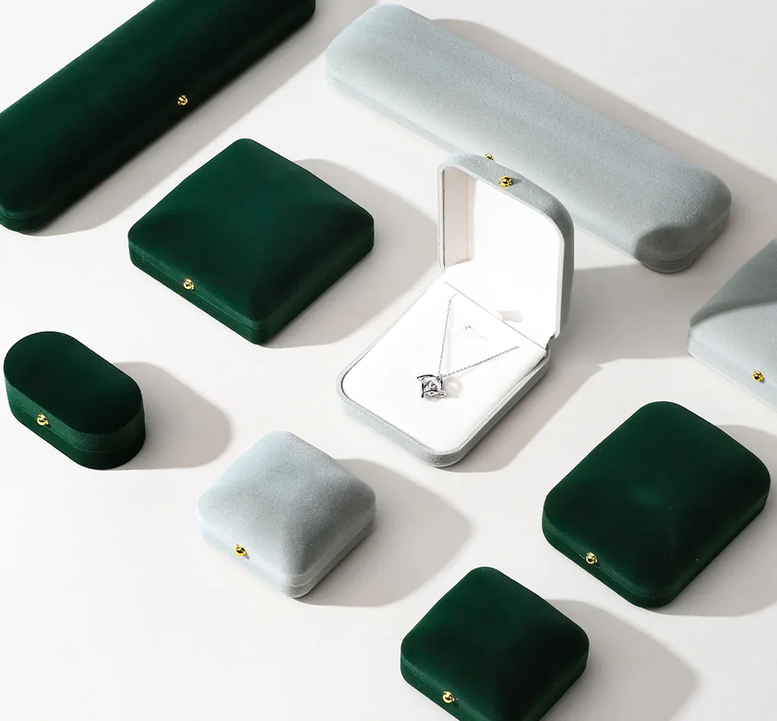 Jewelry presentation boxes and packaging details