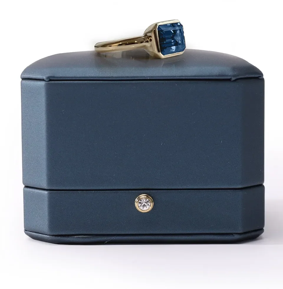 Luxury Blue Diamond Ring Box — reference photograph 2