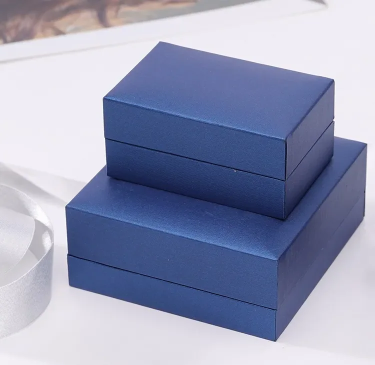 Luxury Winter Collection — reference photograph 5