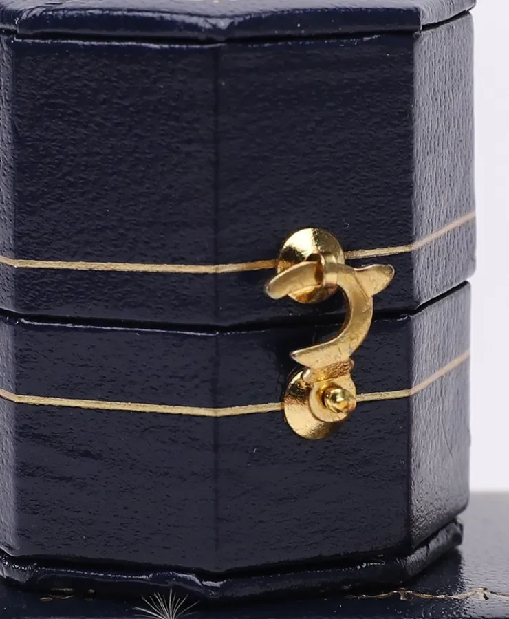 Octagonal Leather Ring Box — reference photograph 6