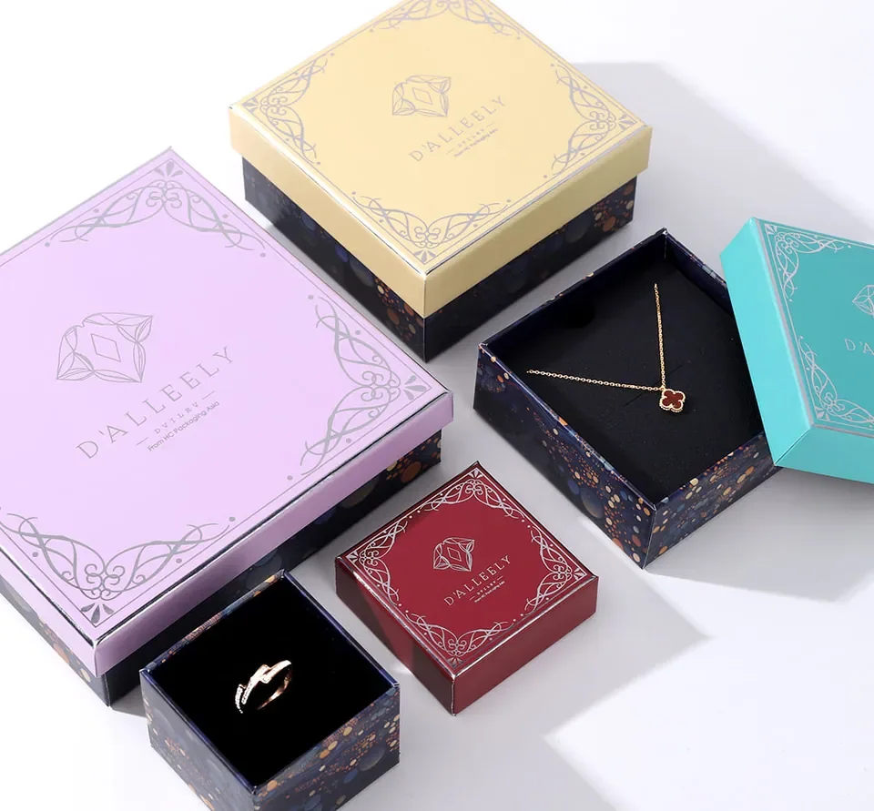 Paper Multicolor Jewelry Box — reference photograph 1