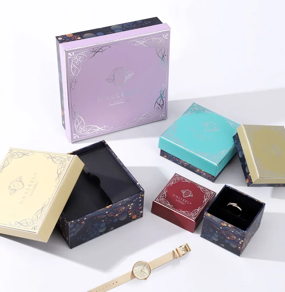 Paper Multicolor Jewelry Box — reference photograph 2
