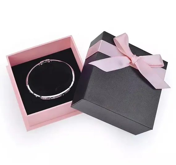 Pink&Black Earring Set Box — reference photograph 4