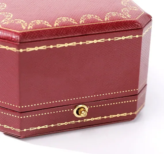 Red Octagonal Leather Ring Box — reference photograph 3