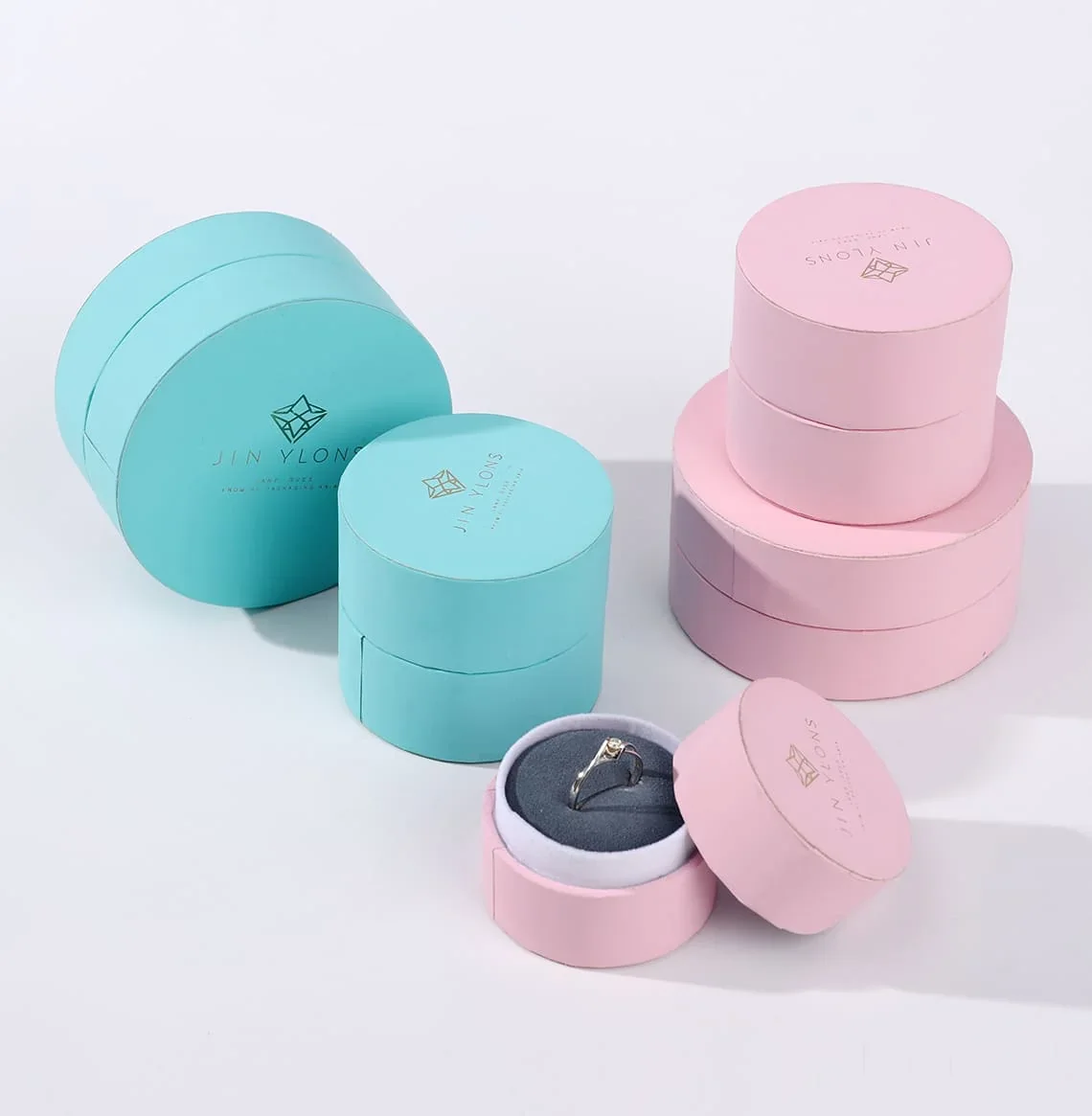 Round jewelry presentation box examples
