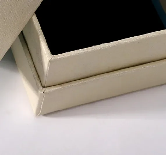 Small Bracelet Jewelry Box — reference photograph 4