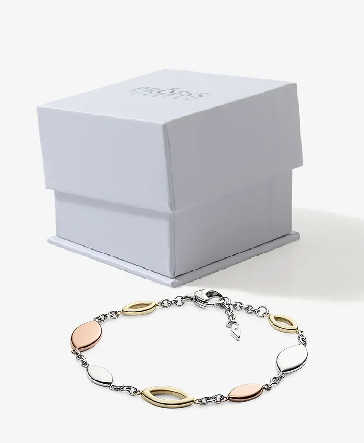 White Bracelet Gift Box — reference photograph 6
