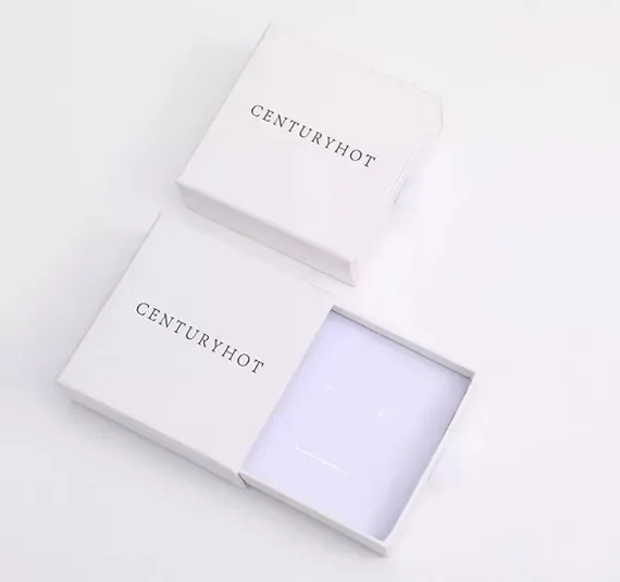 White Earring Set Box — reference photograph 3
