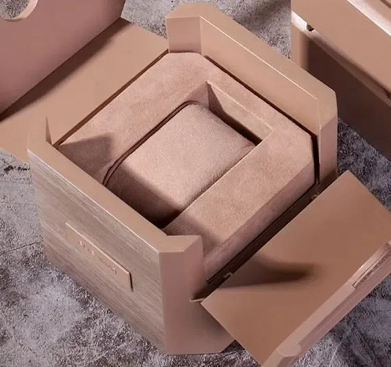 Wood Watch Box — reference photograph 3