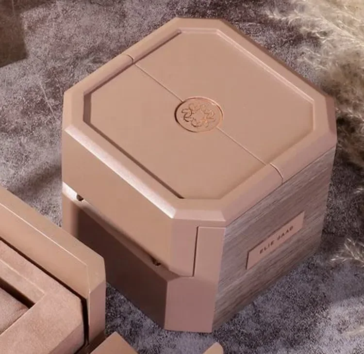 Wood Watch Box — reference photograph 5
